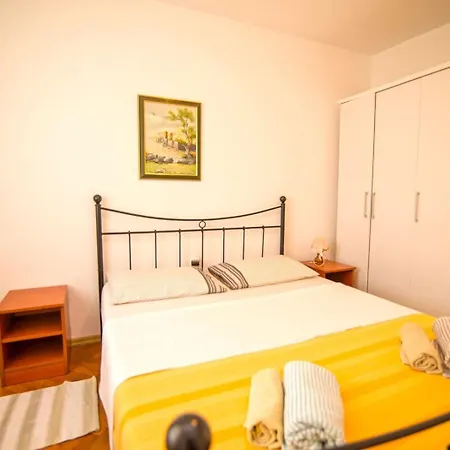 With A Parking Space Losinj, Losinj - 21194 Apartament *