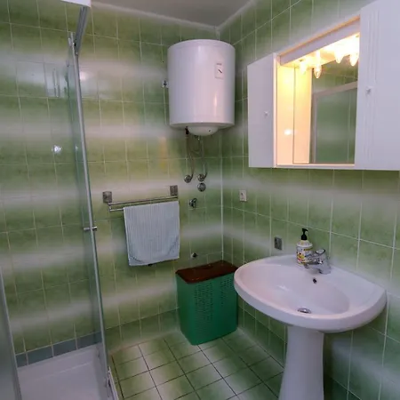 Apartament With A Parking Space Losinj, Losinj - 21194