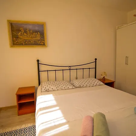 With A Parking Space Losinj, Losinj - 21194 Apartament *