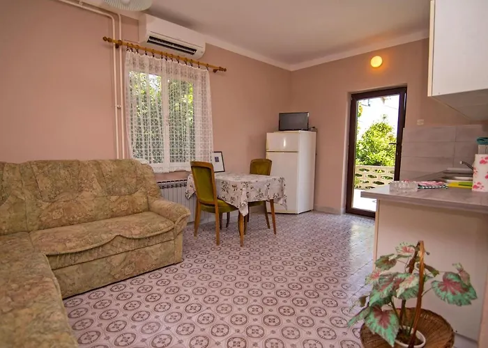 With A Parking Space Losinj, Losinj - 21194 * Mali Lošinj