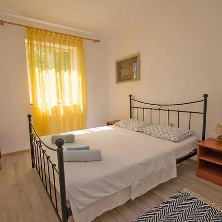 With A Parking Space Losinj, Losinj - 21194 *